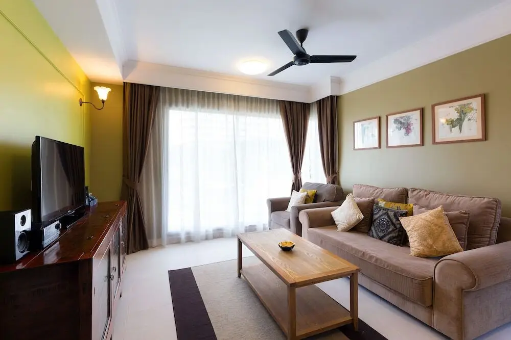Хуахин: Baan SanPluem Beachfront Condominium