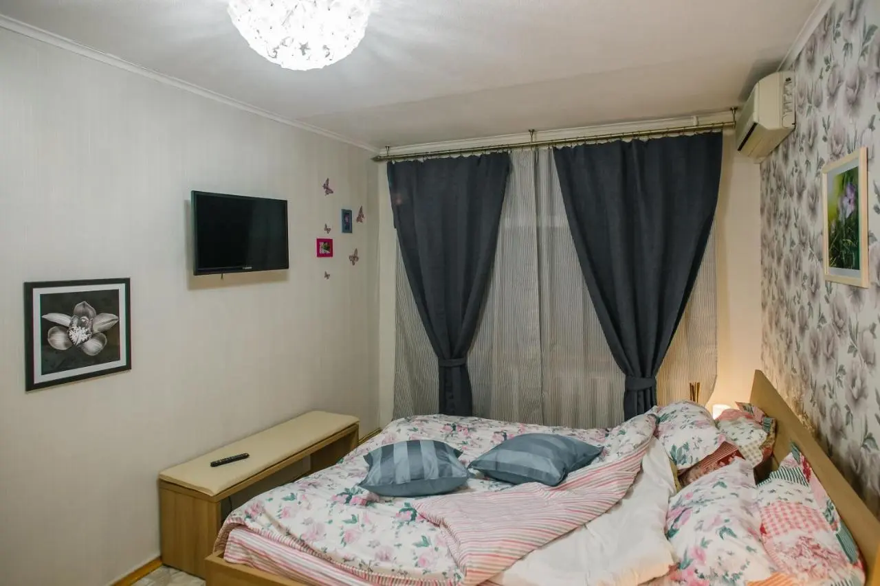 Ростов-на-Дону: Apartment on Varfolomeeva