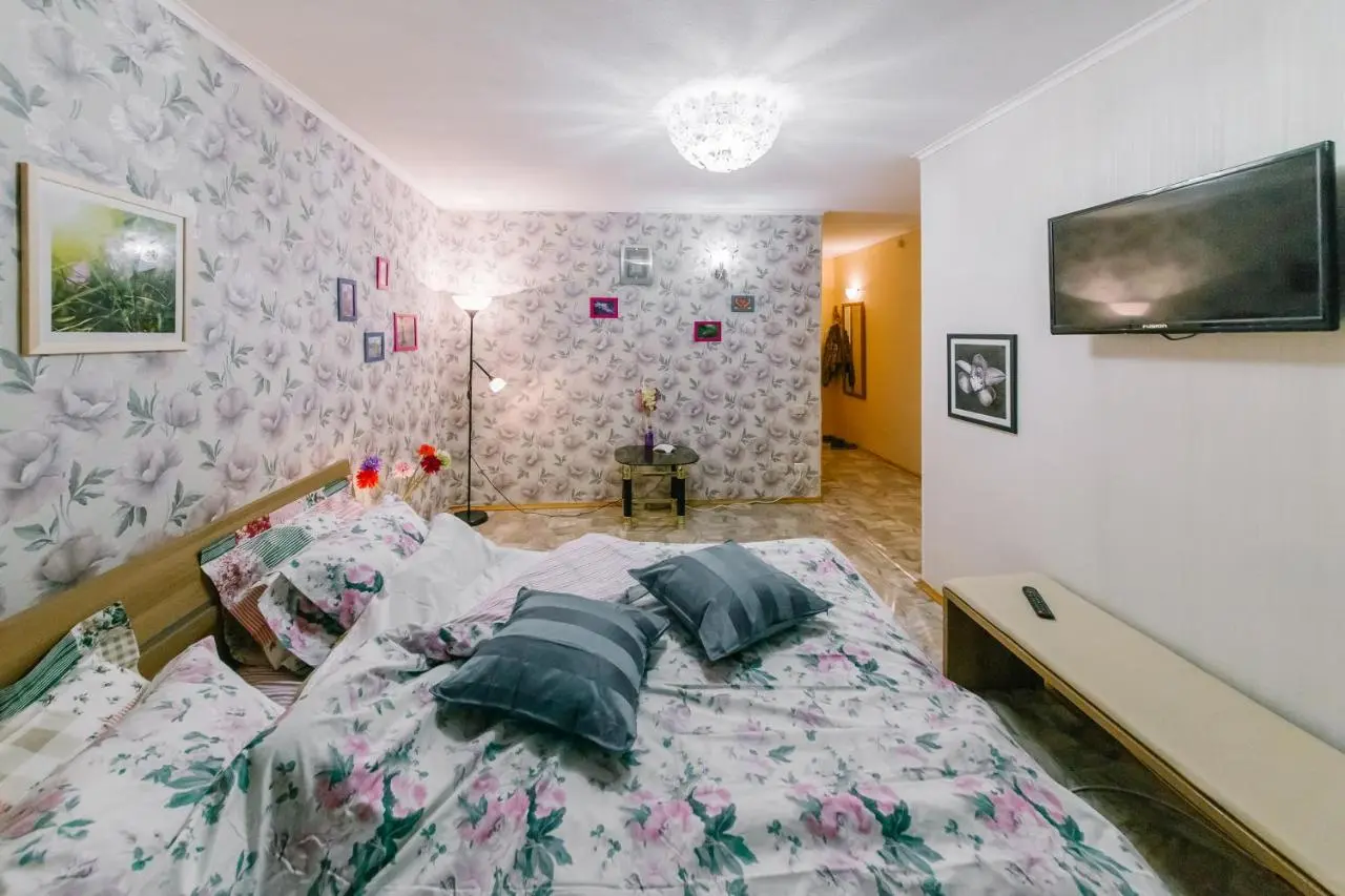 Ростов-на-Дону: Apartment on Varfolomeeva