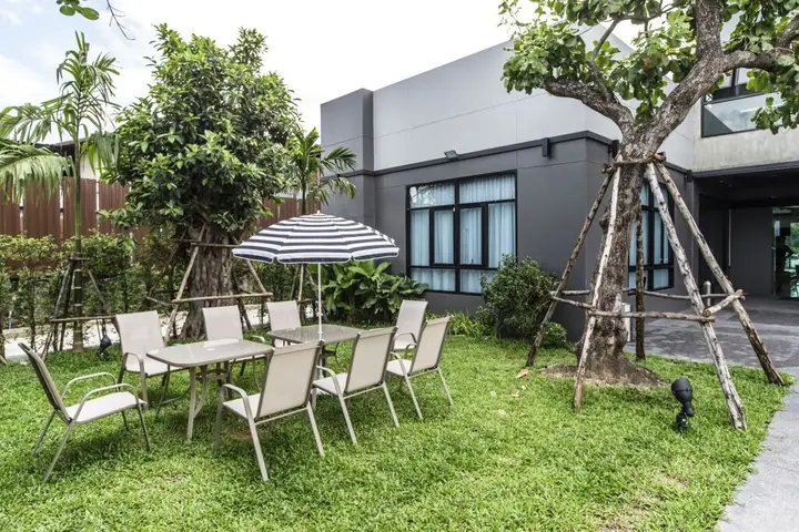 Бури Рам: Cresco Hotel Buriram