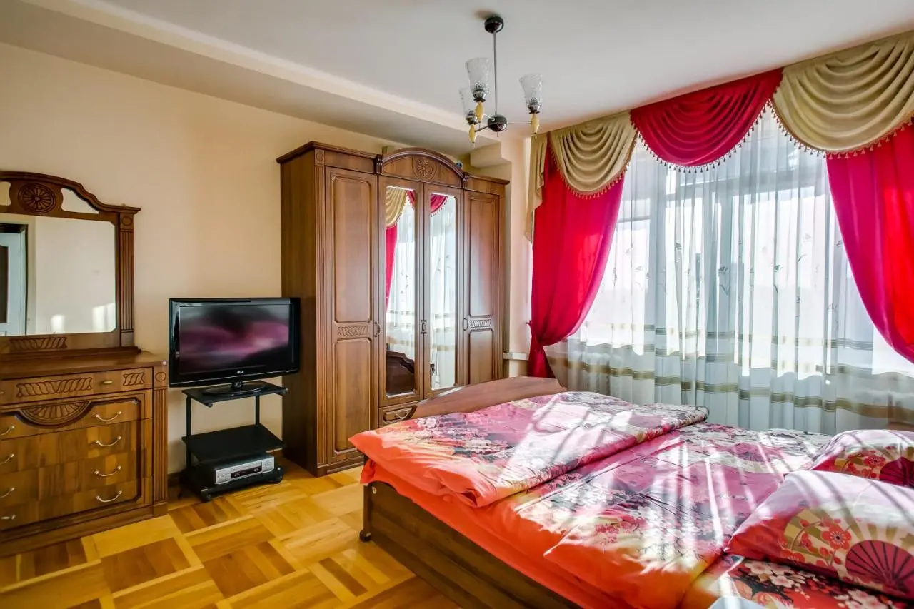 Ростов-на-Дону: Apartment on Voroshilovskiy