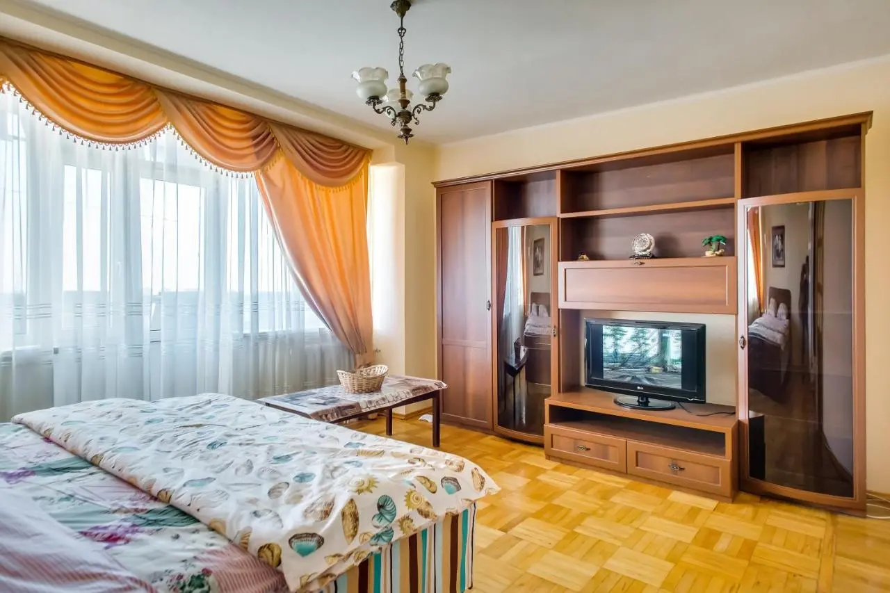 Ростов-на-Дону: Apartment on Voroshilovskiy