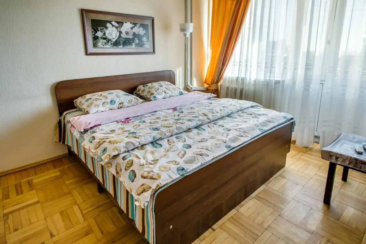 Ростов-на-Дону: Apartment on Voroshilovskiy