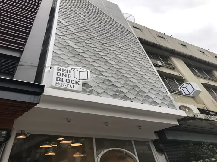 Бангкок: Bed One Block Hostel
