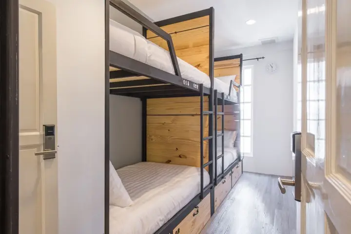 Бангкок: X9Hostel