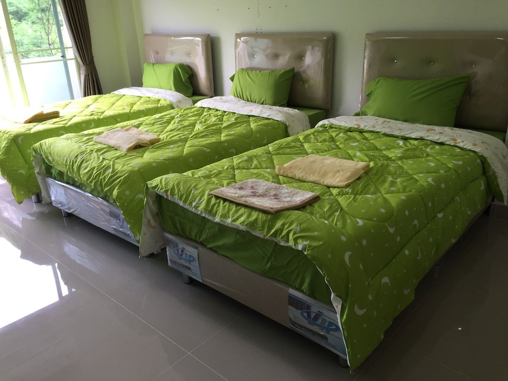 Сарабури: Queen Place Saraburi