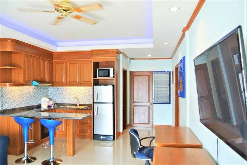Паттайя: 2 bed Condo Baan Suan Lalana