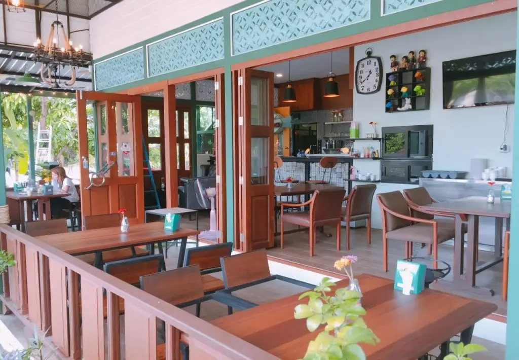 Чонбури: Sunday J Resort & Restaurant
