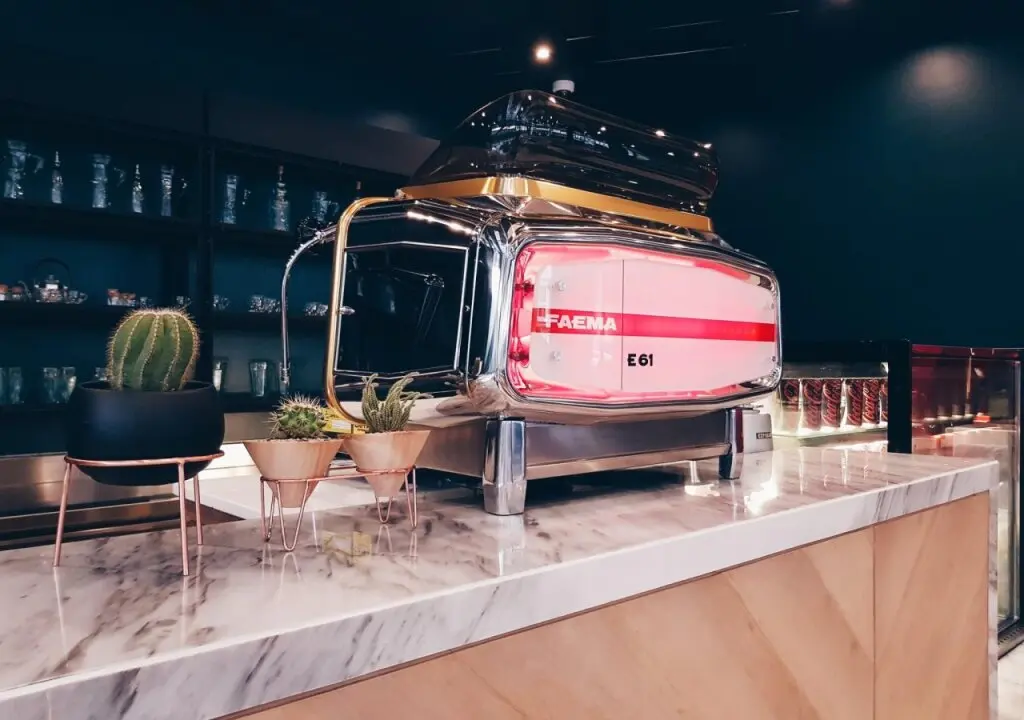 Бангкок: Klub Hotel