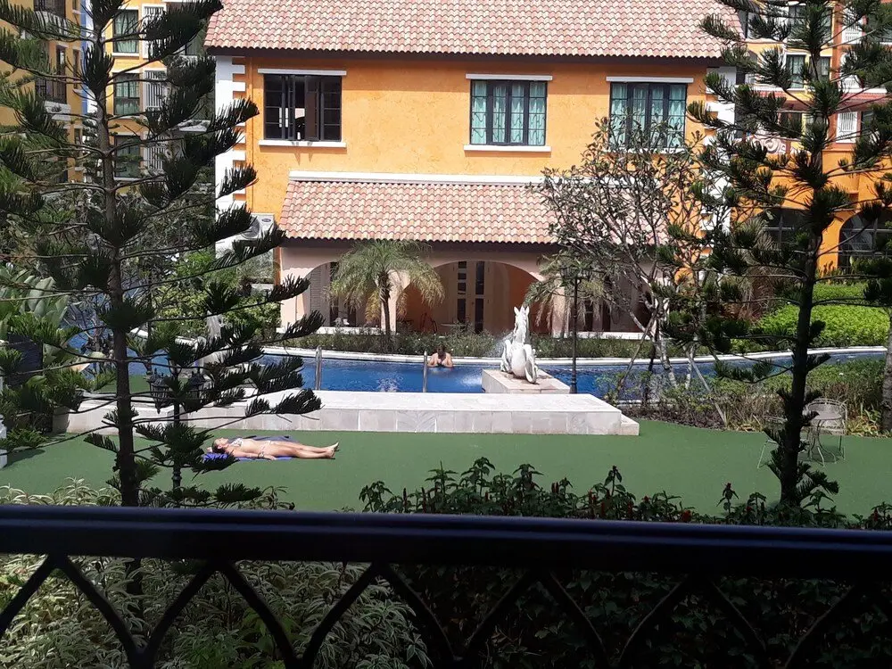 На Чом Тхиан: Venetian Signature Condo Resort Pattaya By Pany