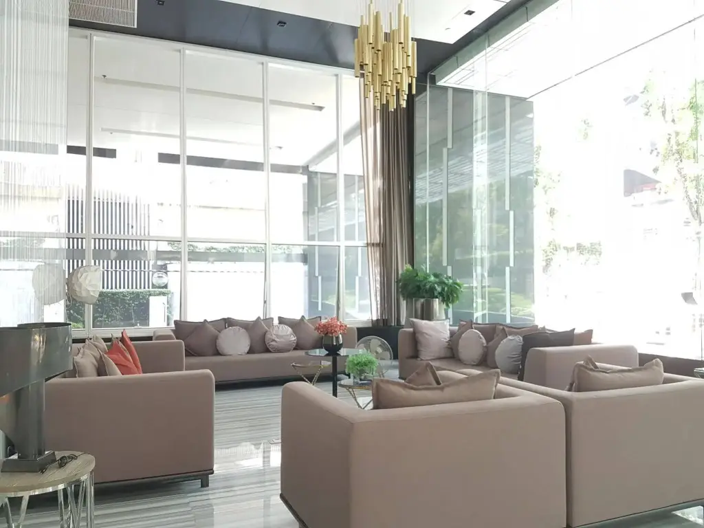 Бангкок: Bangkok Luxury Suites Pyne