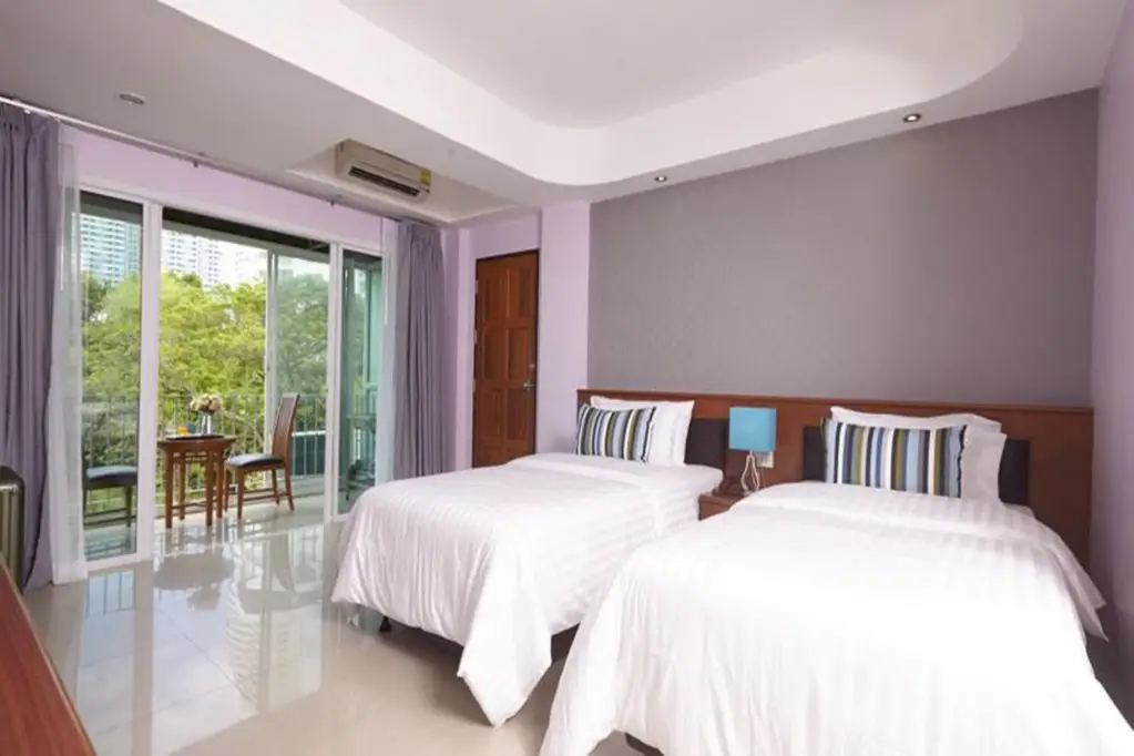 На Чом Тхиан: KP Seaview Jomtien