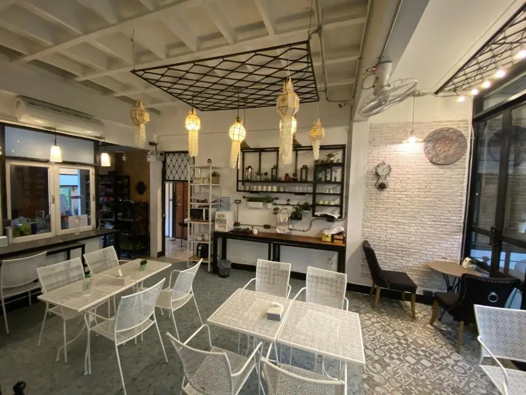 Чиангмай: Sherloft Home & Hostel