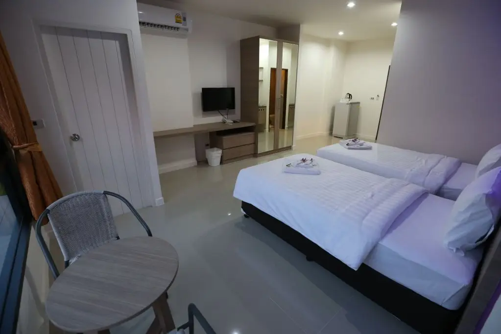 Тхаланг: S4 Nai Yang Beach Phuket (SHA Plus+)