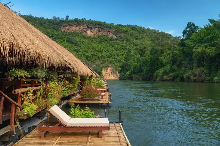 Сай Йок: River Kwai Jungle Rafts Resort (SHA Extra Plus)