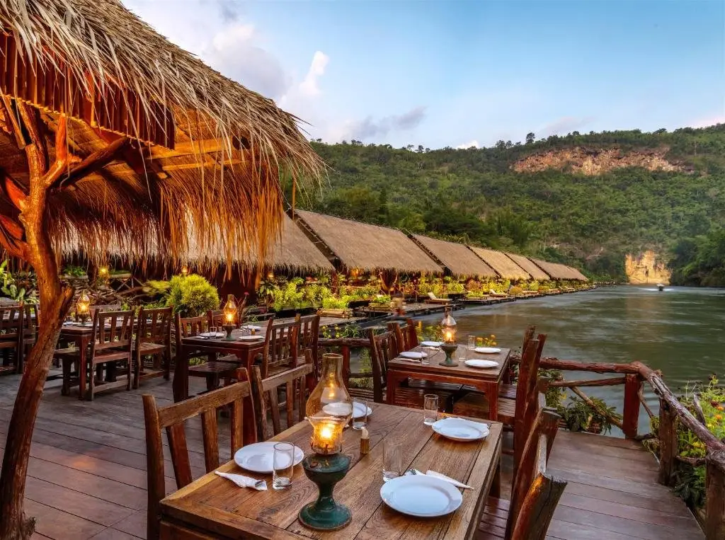 Сай Йок: River Kwai Jungle Rafts Resort (SHA Extra Plus)