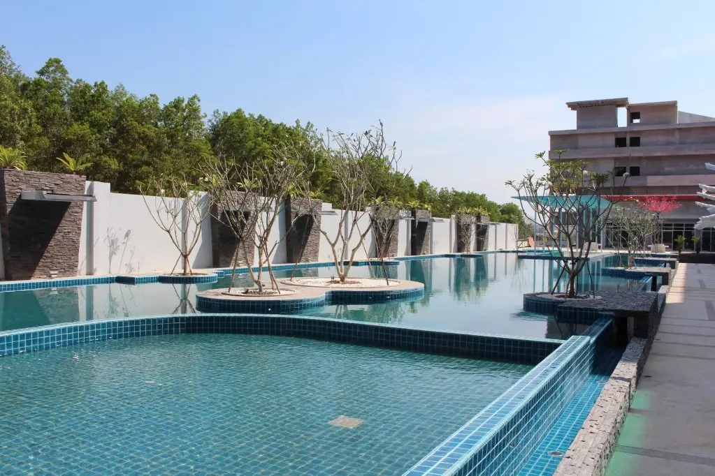 Садао: M Hotel Danok