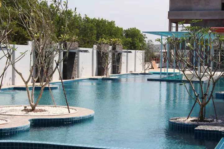 Садао: M Hotel Danok