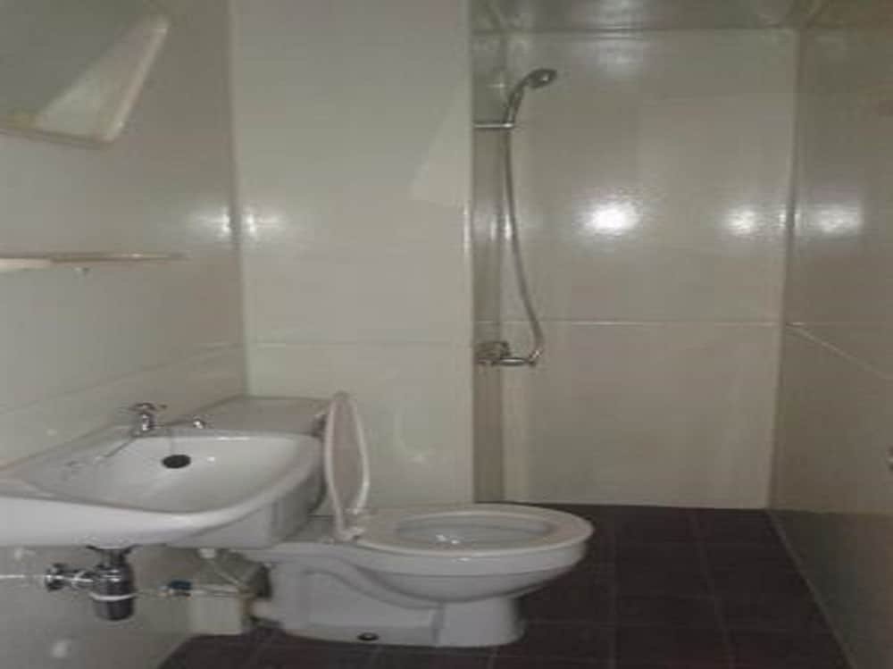 Паккрет: Don Mueang-Challenger Muangthong Thani Condominium