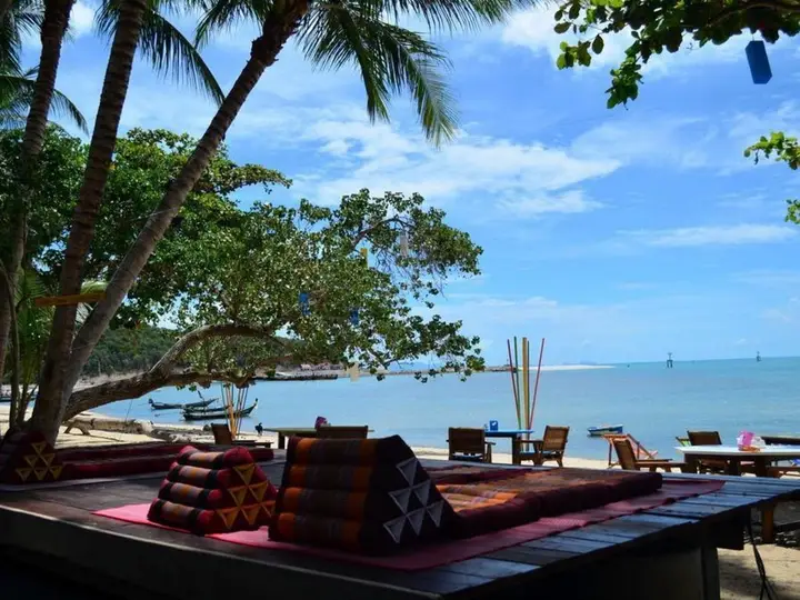 Самуи: Think and Retro Cafe Lipa Noi Hotel