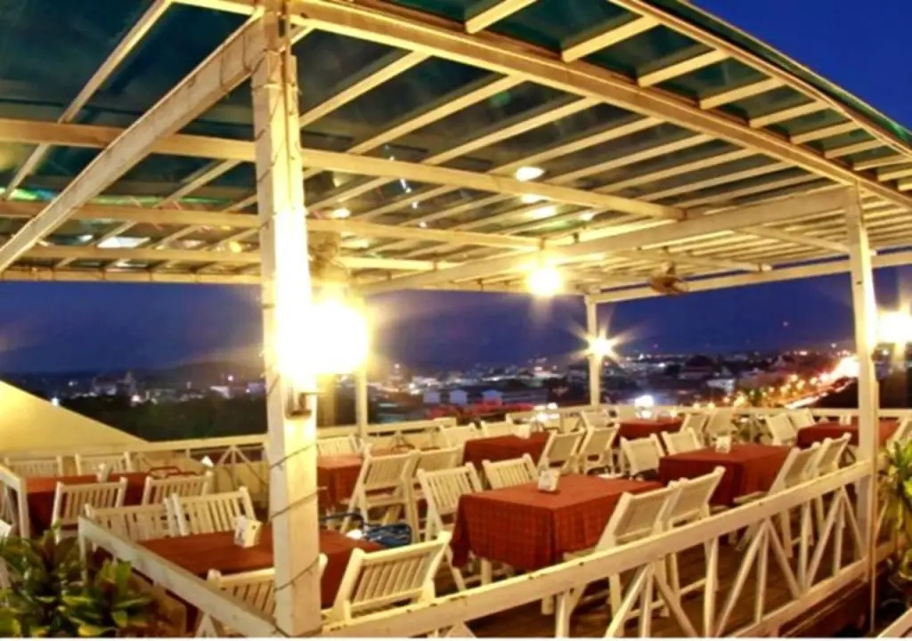 Нонгкхай: Grand Paradise Nongkhai