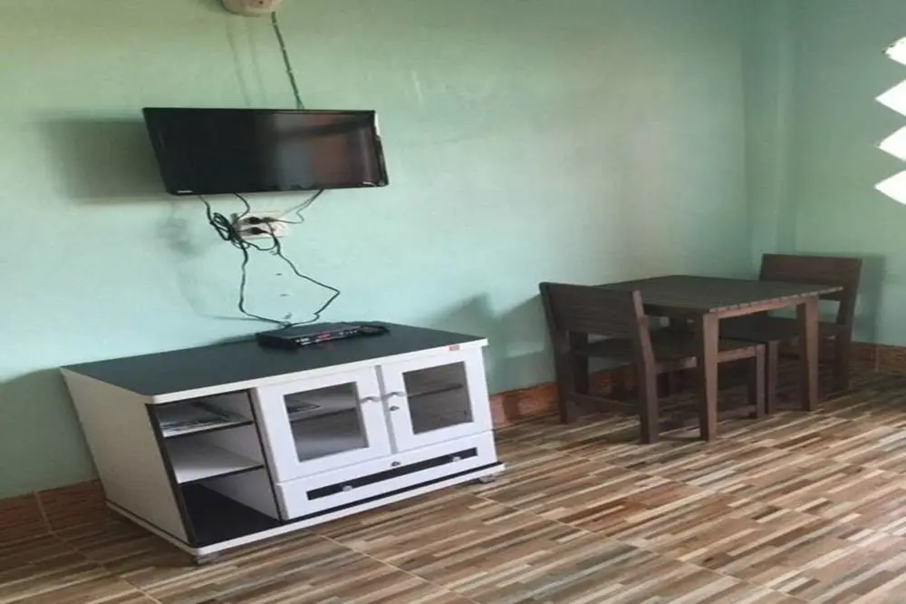 Ланта: Lanta School Beach Resort