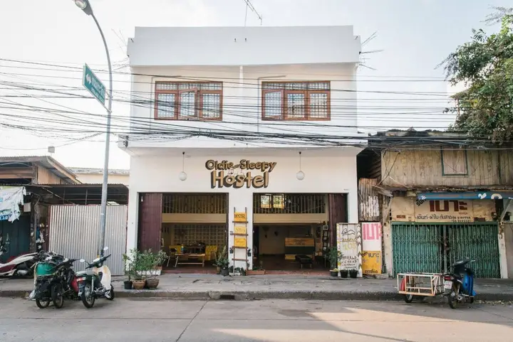Нонг Кхон Кванг: Oldie and Sleepy Hostel