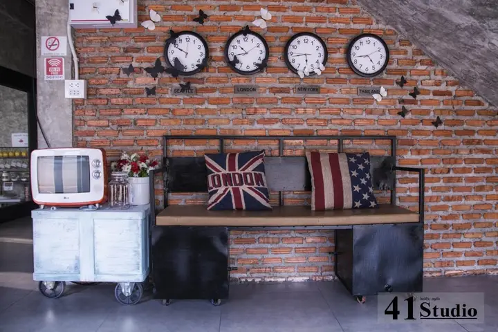 Нахон Фаном: 41Studio