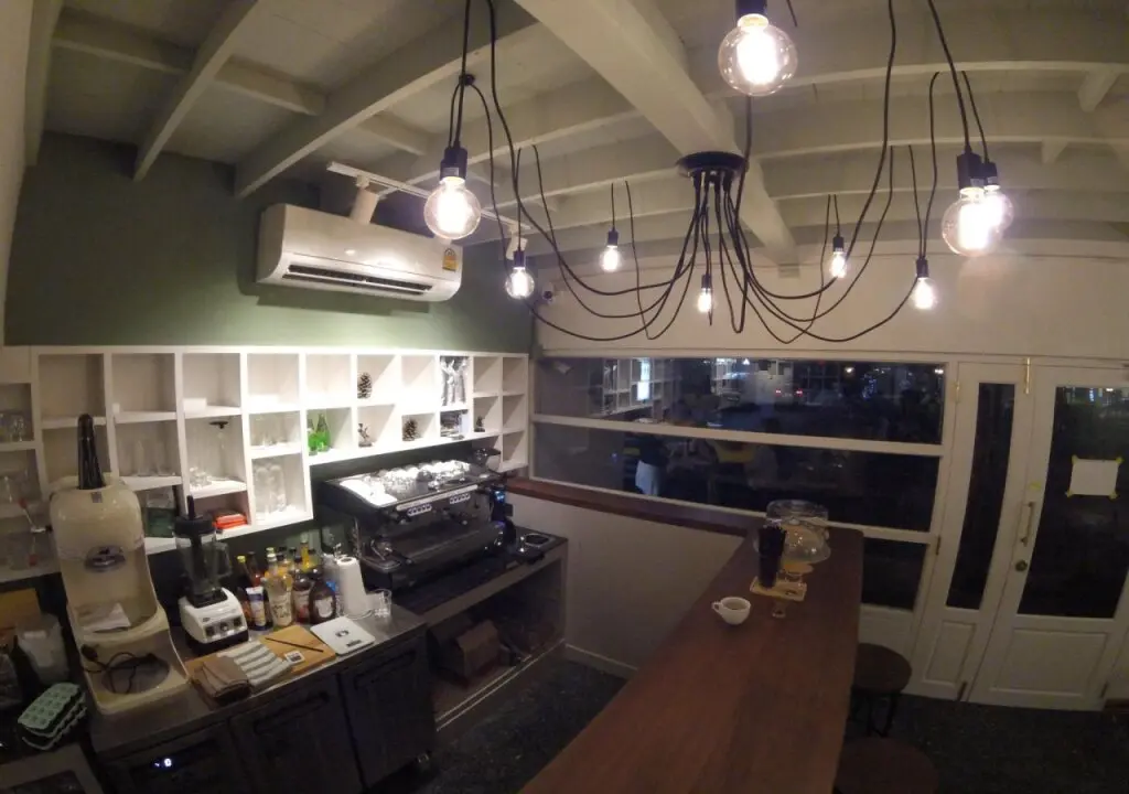 Бангкок: Weeping Willow Sukhumvit 26 – Hostel