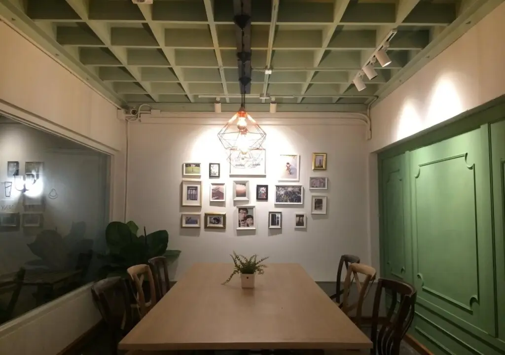 Weeping Willow Sukhumvit 26 – Hostel — фото 1