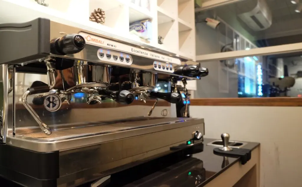 Бангкок: Weeping Willow Sukhumvit 26 – Hostel