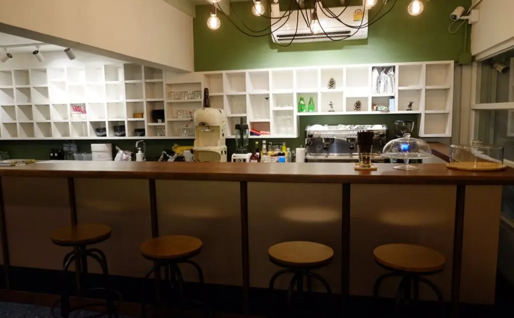 Бангкок: Weeping Willow Sukhumvit 26 – Hostel