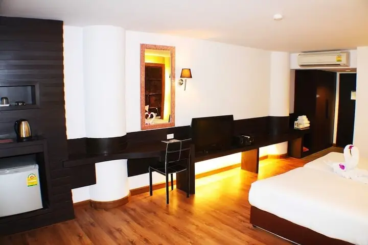 Паттайя: White House Resort