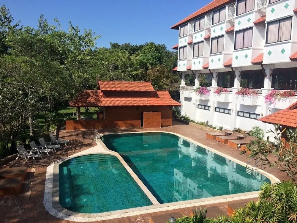 Мэй Джо: Life Up Resort and Spa