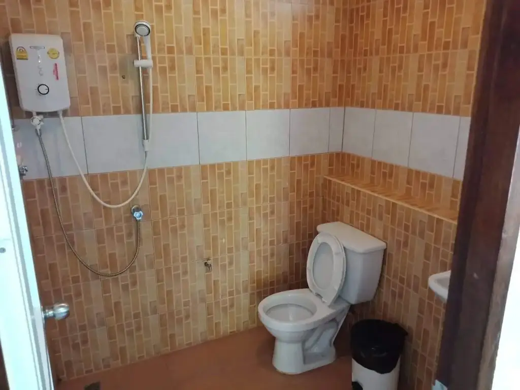 Сураттхани: Nai C Resort