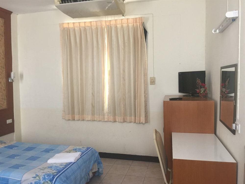 Паттайя: Chantorn Jomtien Guesthouse 1