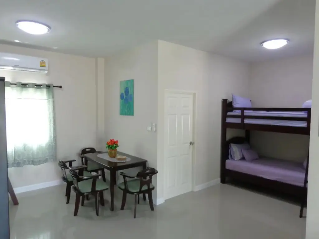 Банг-Саре: Sandy Home Sattahip