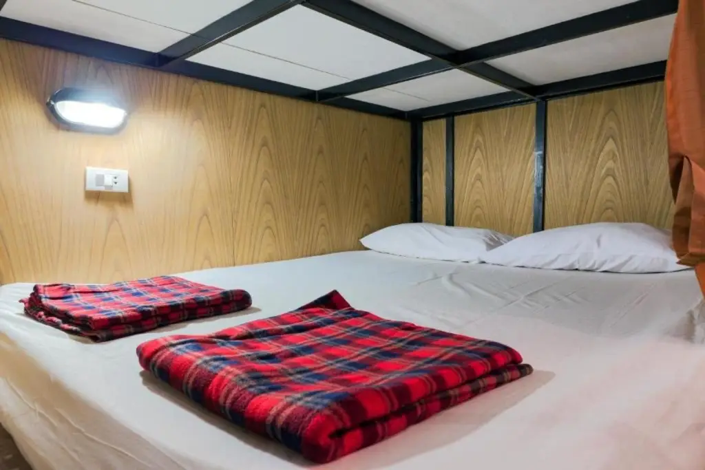 Кату: Wire Hostel Patong