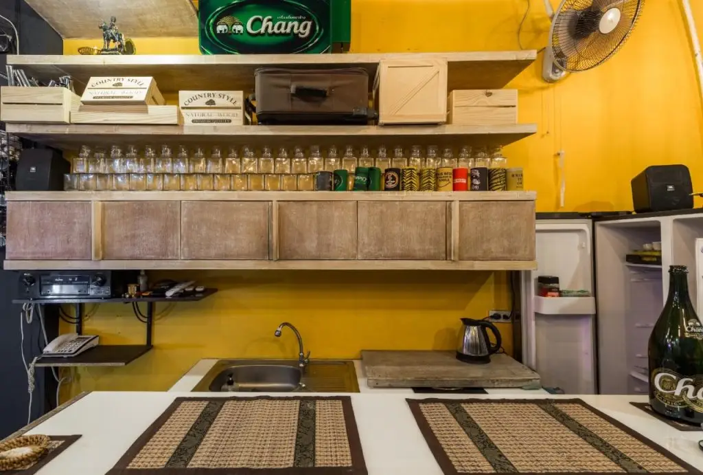Кату: Wire Hostel Patong