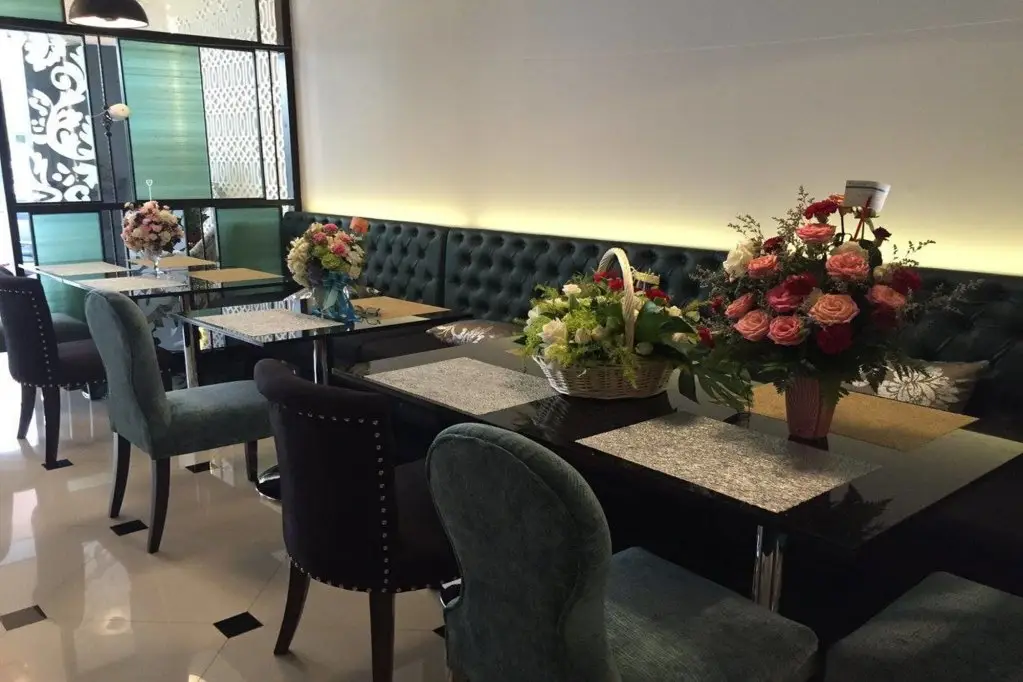 Бангкок: The FAH Silom Hotel