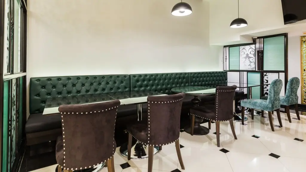 Бангкок: The FAH Silom Hotel