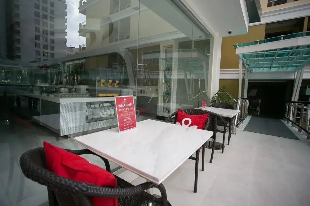 Бангкок: ZEN Premium Santiphap Park