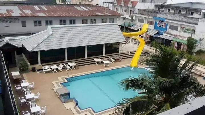 Кхэм Сон: Lom Sak Nattirat Hotel