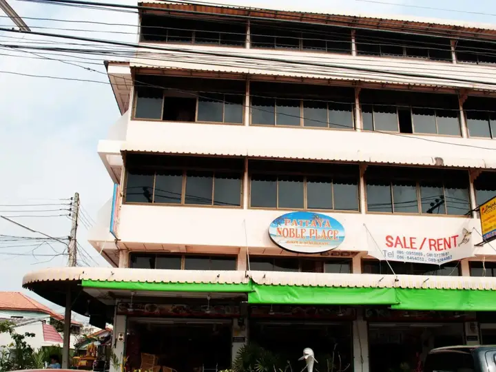 Паттайя: Hornet House Pattaya