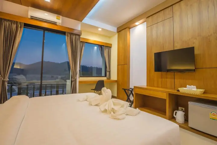 Тхоэнг: Sann View Hotel