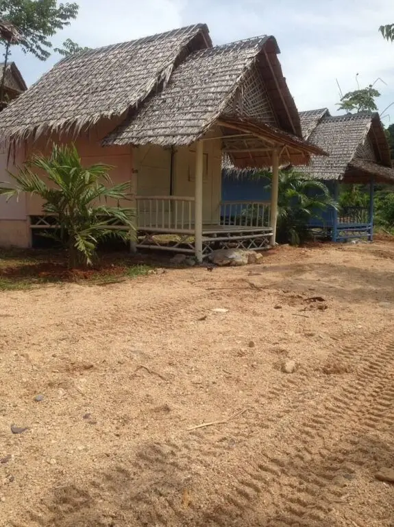 Ланта: Phusan Bungalow