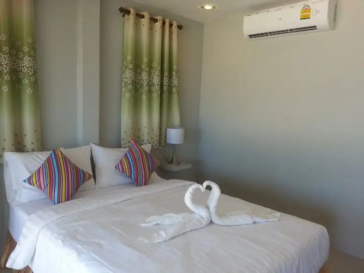 Ланта: Lanta A&J Klong Khong Beach