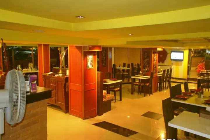 Паттайя: Tez Palace Hotel