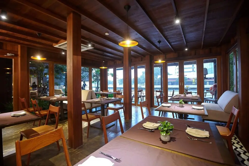 Бангкок: CHANN Bangkok-Noi