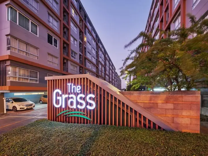 Паттайя: Отель The Grass Serviced Suites